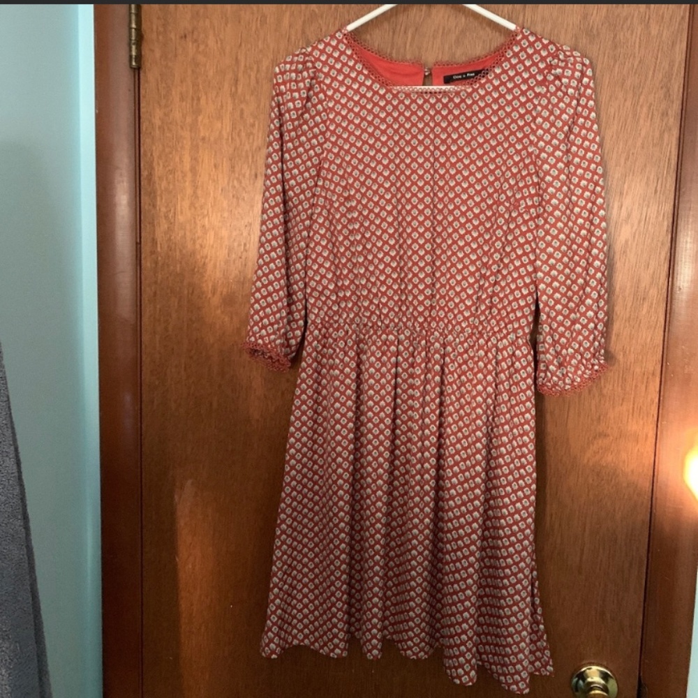 Women's dress